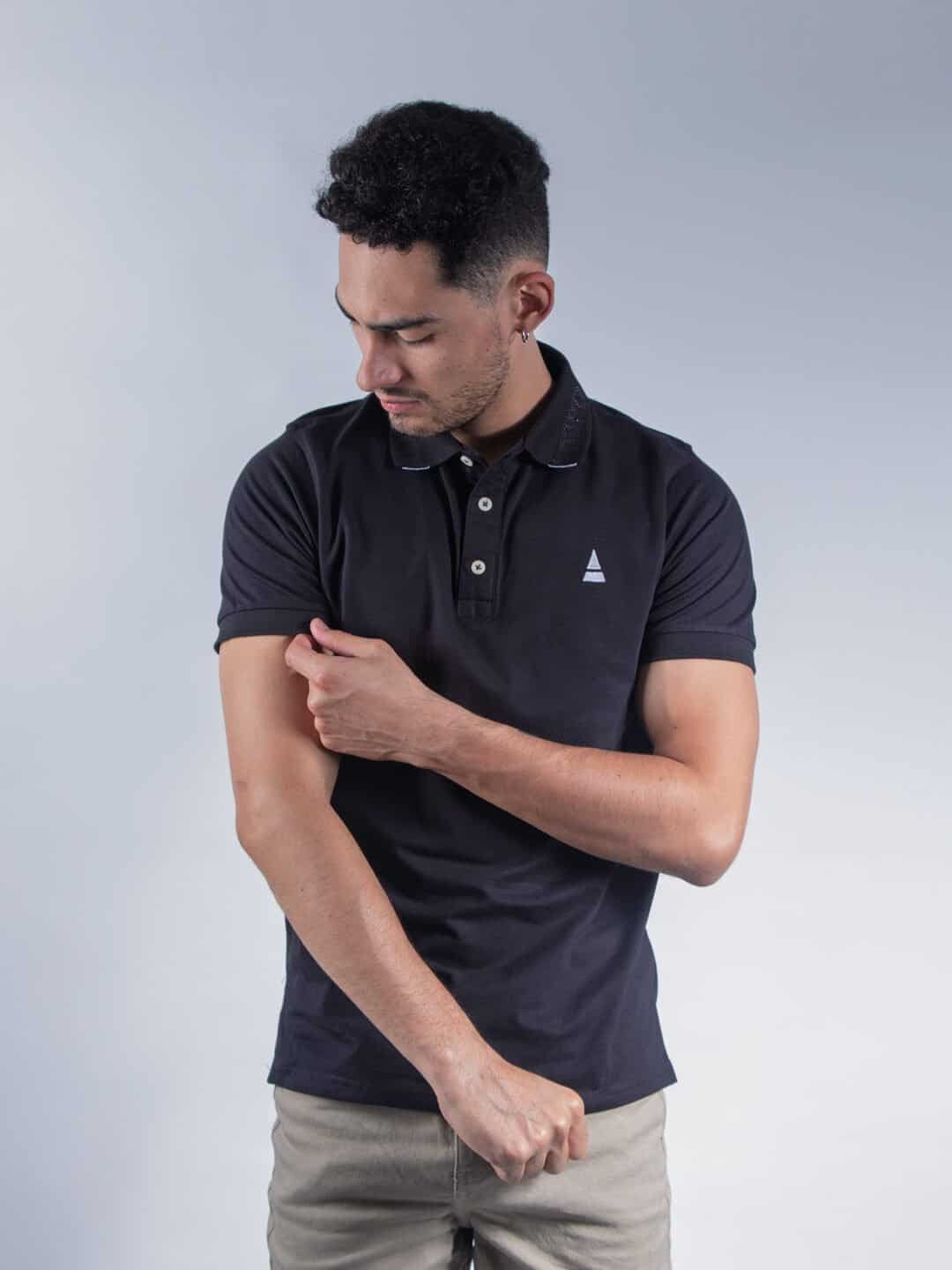 Polo Negra Lar Hombre Slim Fit