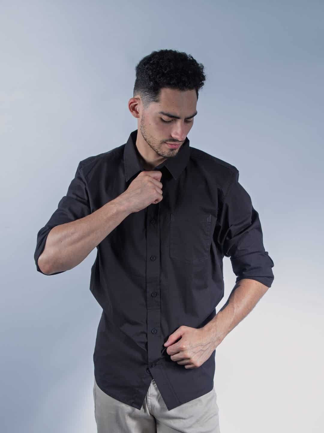 Camisa Negra Med Lar Hombre