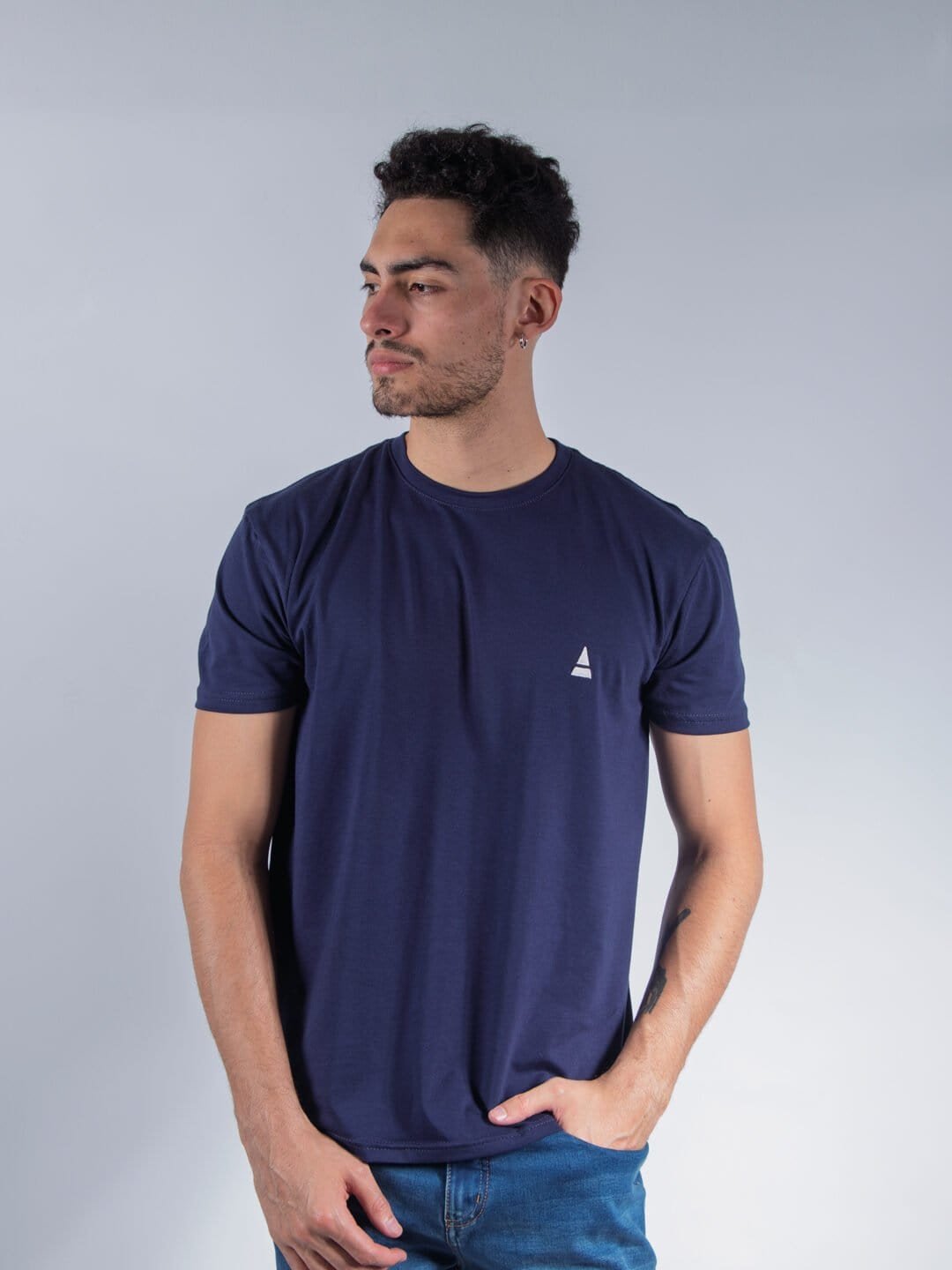 Camiseta Azul Oscuro Regular Fit LAR Hombre