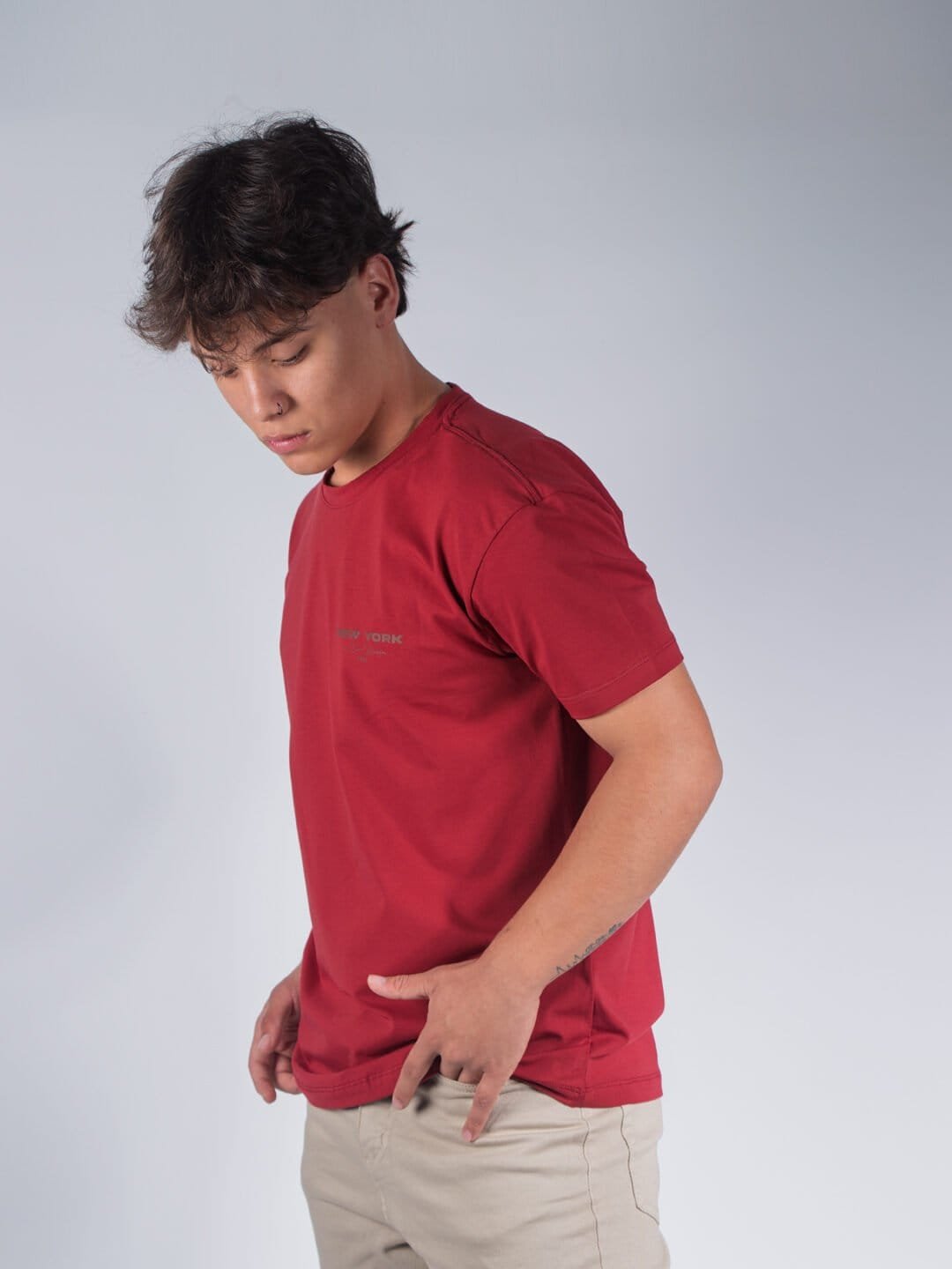 Camiseta Vino Regular Fit LAR Hombre