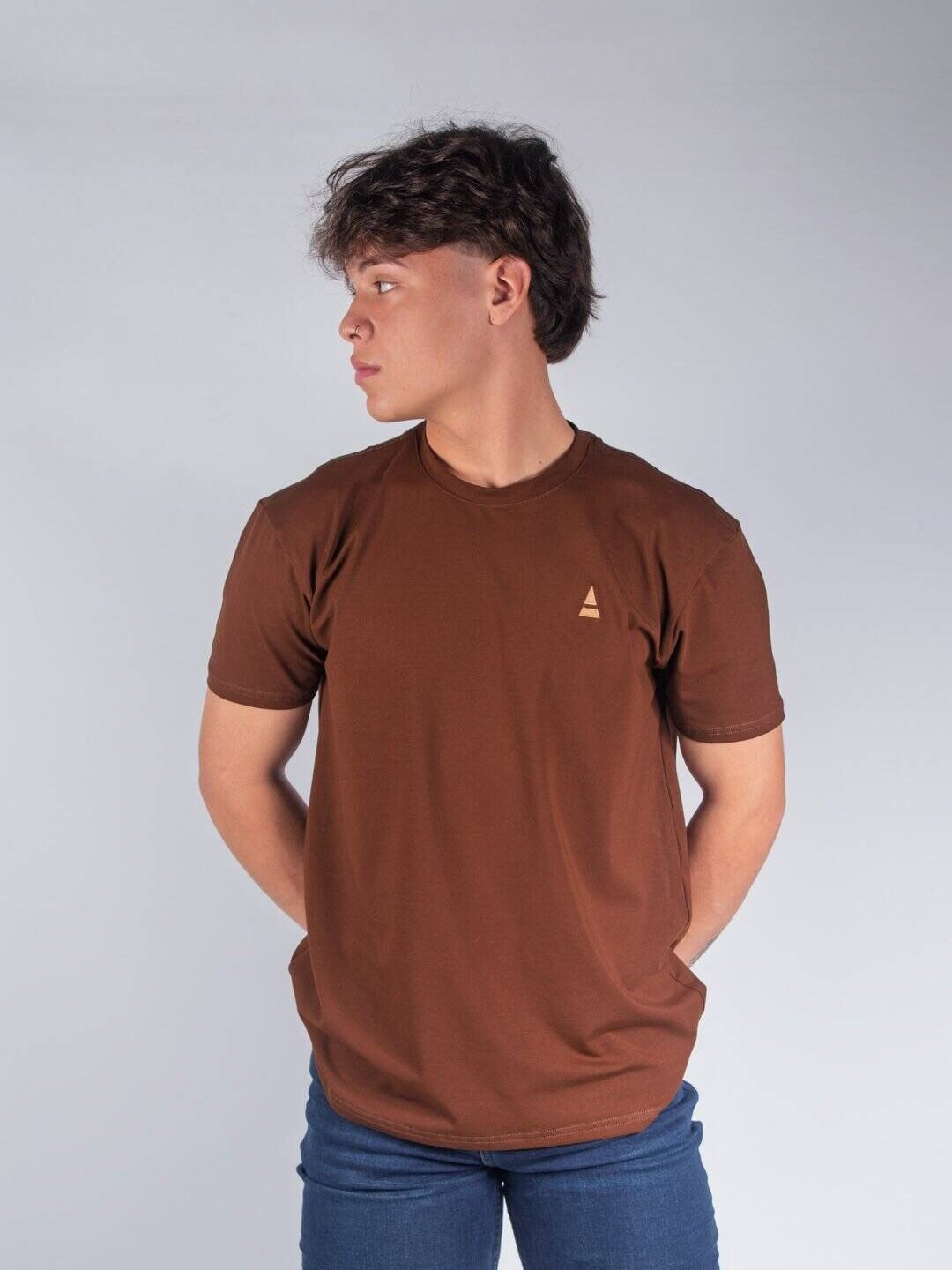 Camiseta Café Regular Fit LAR