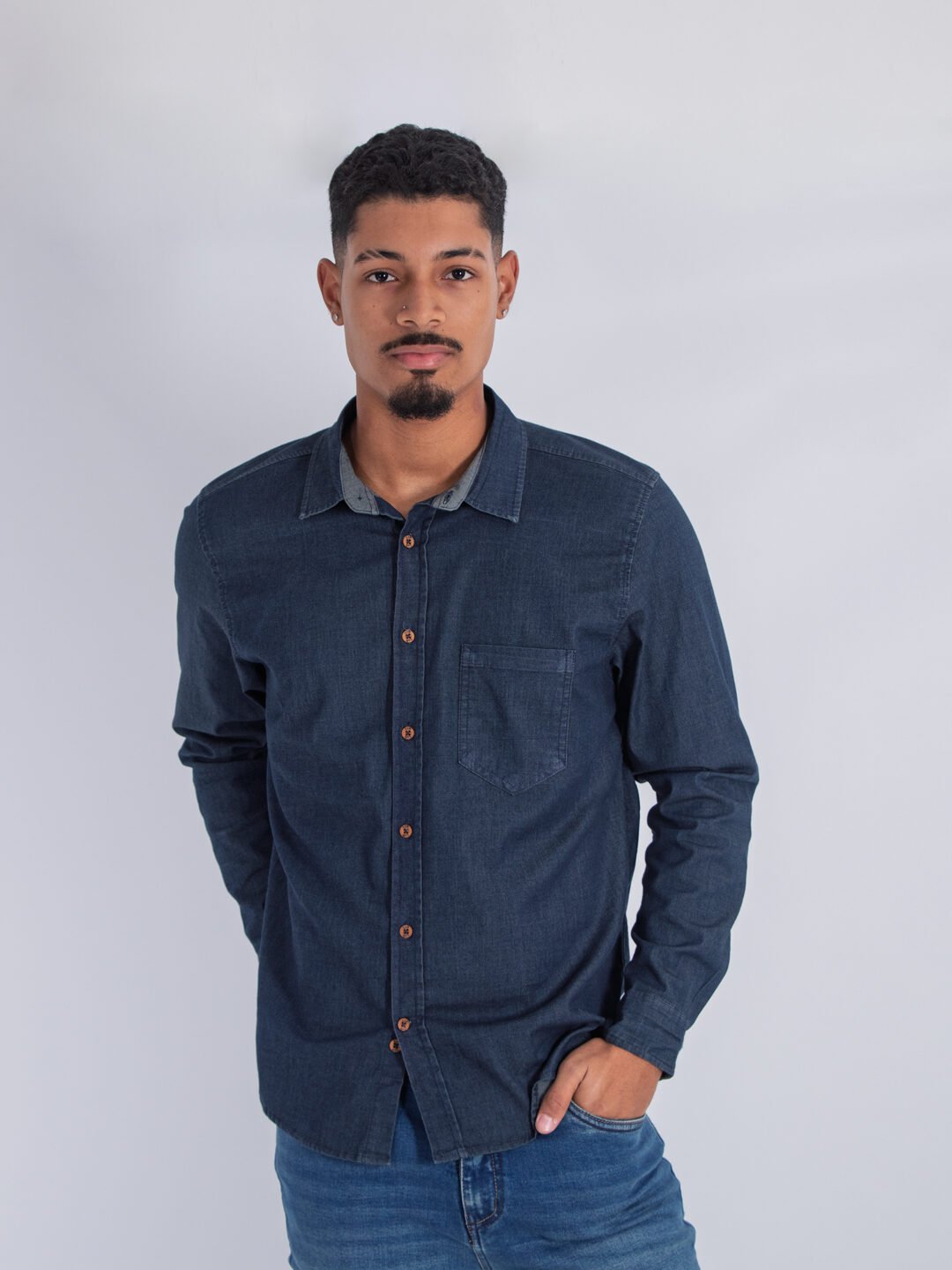 Camisa Oscura Med Lar Hombre